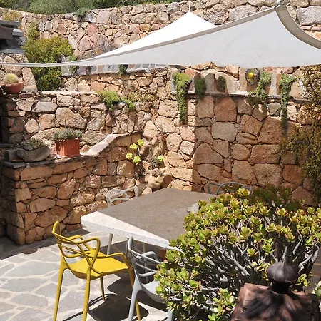 Smeralda Bed and Breakfast *