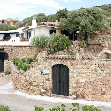 Bed and Breakfast Smeralda Murta Maria